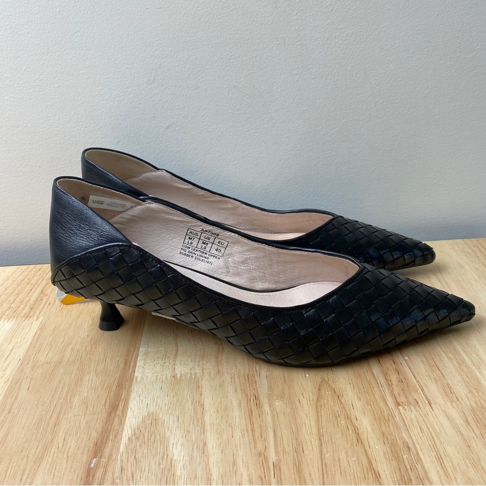 UGG AUSTRALIA Anaya Black Plaited Leather Pointed Toe Kitten Heels Pumps Sz AU 9 - Picture 2 of 13